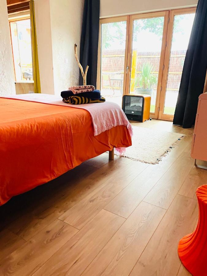 L'Annexe St Armand - A 2 Pas De La L'Eyre - Villa Salles  Eksteriør bilde